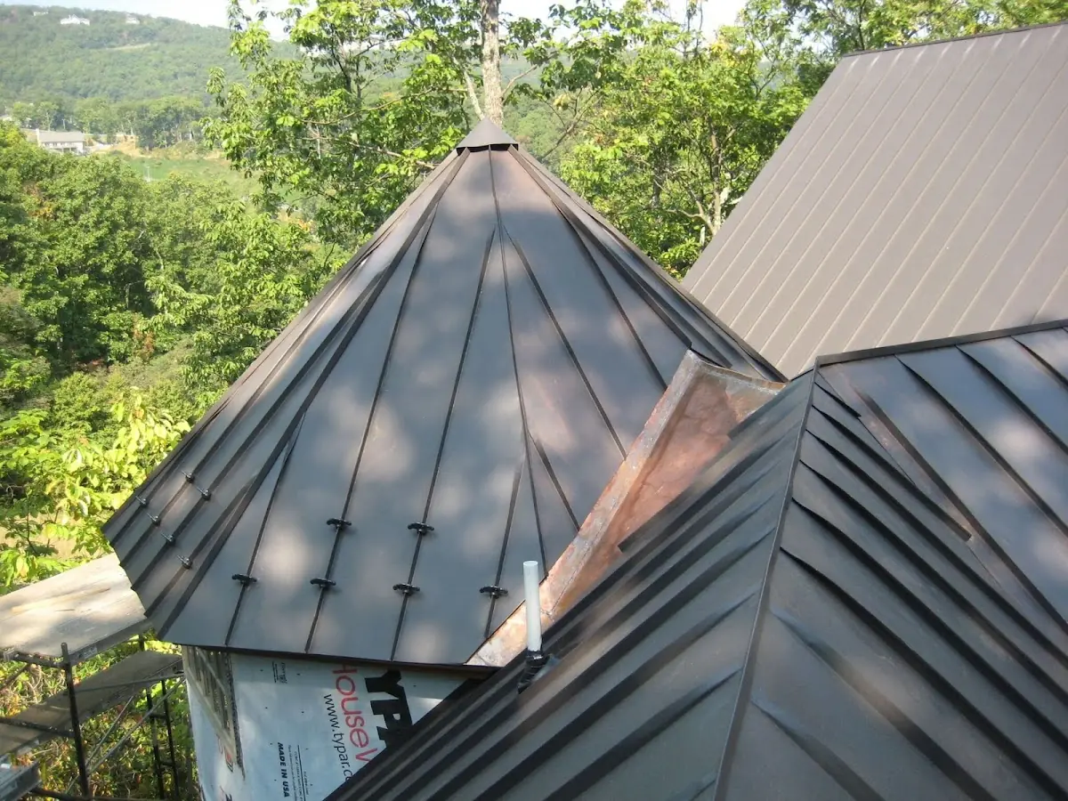 Professional Gutter Cleaning by Craftsman Roofing in East Whittier